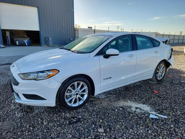 3FA6P0LU3HR357663 2017 FORD FUSION - Image 1