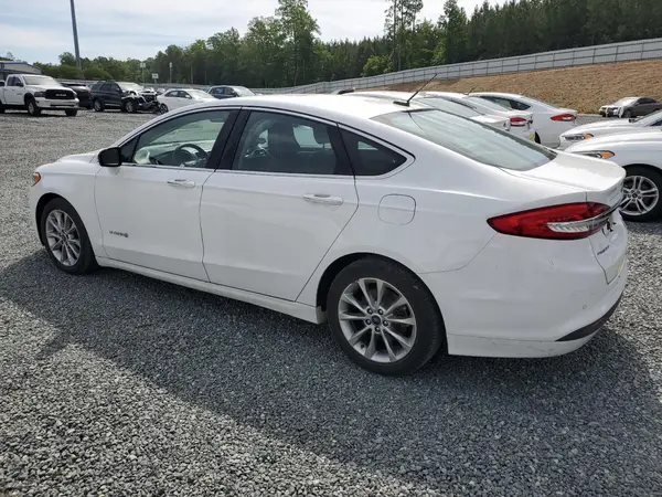3FA6P0LU3HR359588 2017 FORD FUSION - Image 2