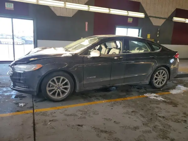 3FA6P0LU3HR378769 2017 FORD FUSION - Image 1