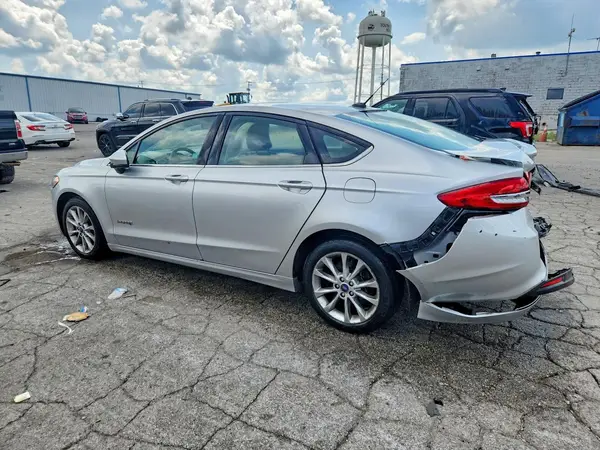 3FA6P0LU3HR380649 2017 FORD FUSION - Image 2