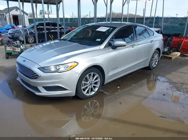 3FA6P0LU3HR381185 2017 FORD FUSION - Image 2
