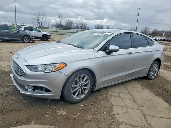 3FA6P0LU3HR381395 2017 FORD FUSION - Image 1