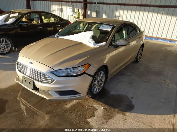 3FA6P0LU3HR384667 2017 FORD FUSION - Image 2