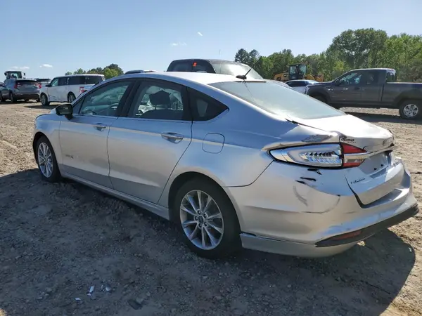 3FA6P0LU3HR385026 2017 FORD FUSION - Image 2
