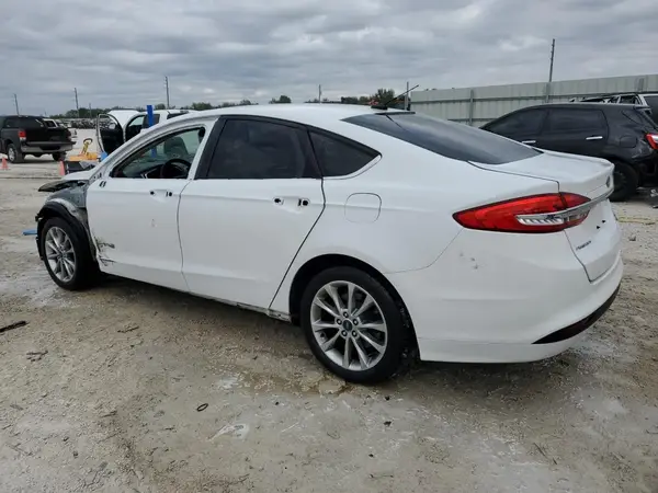 3FA6P0LU3HR385186 2017 FORD FUSION - Image 2