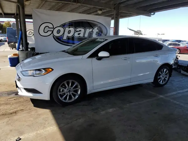 3FA6P0LU3HR385463 2017 FORD FUSION - Image 1