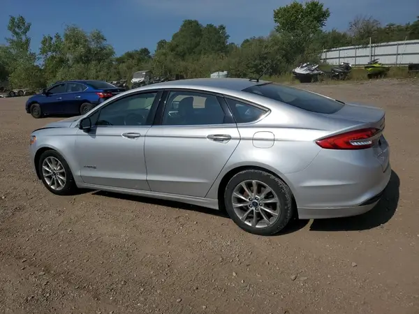 3FA6P0LU3HR385785 2017 FORD FUSION - Image 2