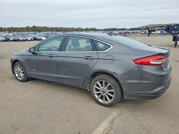 3FA6P0LU3HR400575 2017 FORD FUSION - Image 2