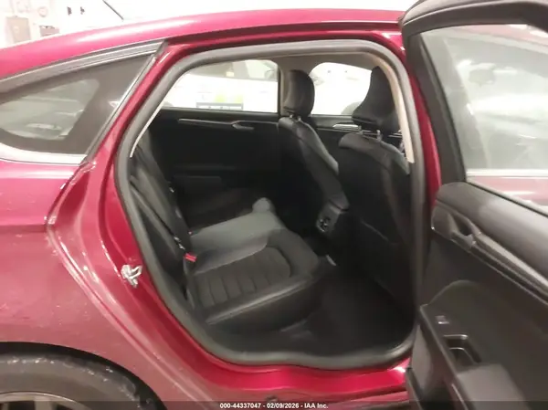 3FA6P0LU3HR408479 2017 FORD FUSION - Image 8