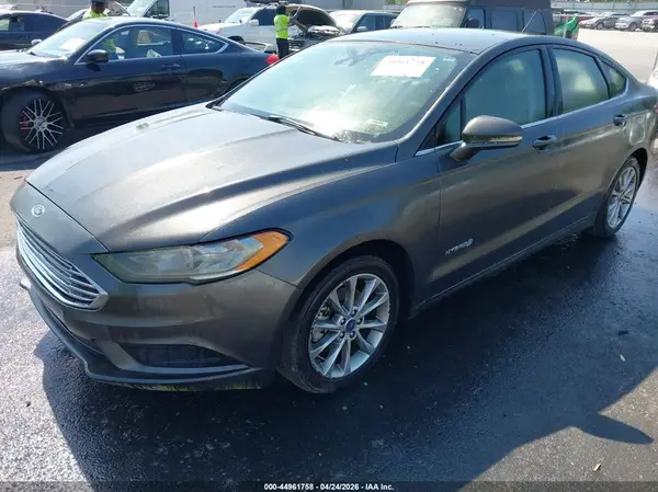 3FA6P0LU3HR408742 2017 FORD FUSION - Image 2