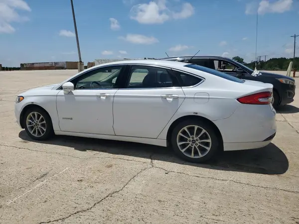 3FA6P0LU3HR409230 2017 FORD FUSION - Image 2