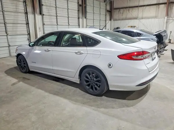 3FA6P0LU3HR409289 2017 FORD FUSION - Image 2