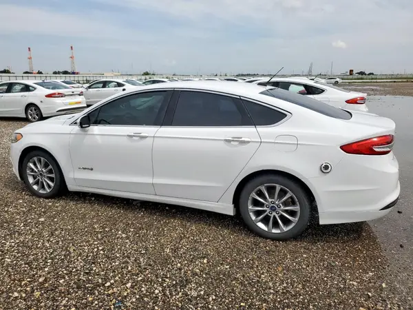 3FA6P0LU3HR409387 2017 FORD FUSION - Image 2