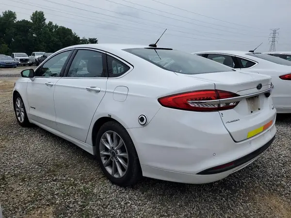 3FA6P0LU3HR409437 2017 FORD FUSION - Image 2