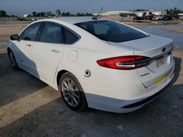 3FA6P0LU3HR409549 2017 FORD FUSION - Image 2