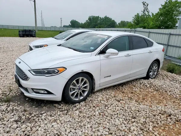 3FA6P0LU3HR409552 2017 FORD FUSION - Image 1
