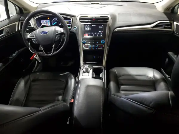 3FA6P0LU3HR410135 2017 FORD FUSION - Image 8