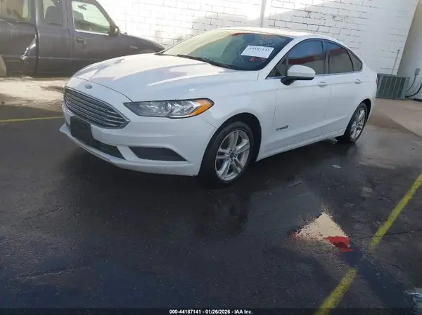 3FA6P0LU3JR103537 2018 FORD FUSION - Image 2