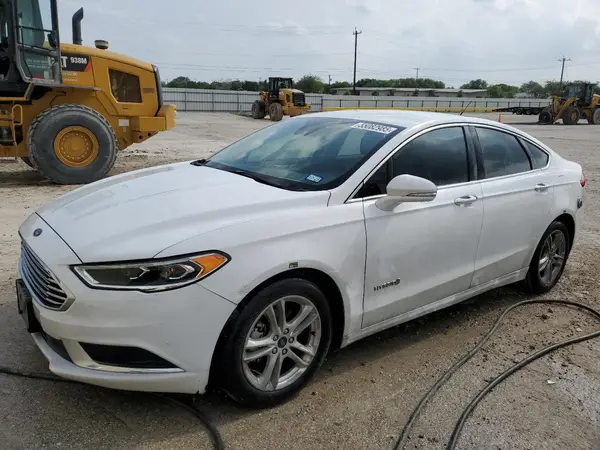 3FA6P0LU3JR118667 2018 FORD FUSION - Image 1