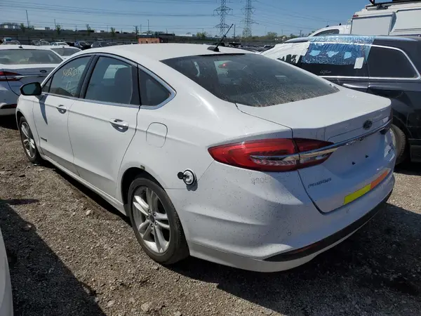 3FA6P0LU3JR118748 2018 FORD FUSION - Image 2