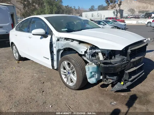 3FA6P0LU3JR119527 2018 FORD FUSION - Image 1