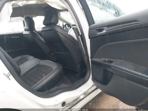 3FA6P0LU3JR124906 2018 FORD FUSION - Image 8