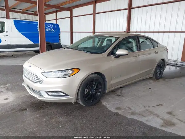 3FA6P0LU3JR128356 2018 FORD FUSION - Image 2