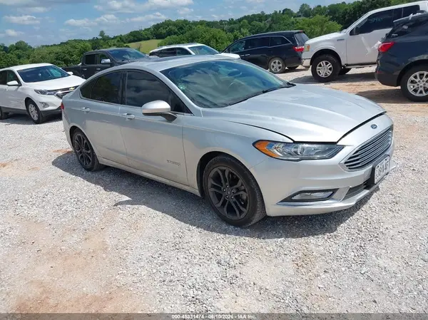 3FA6P0LU3JR128440 2018 FORD FUSION - Image 1