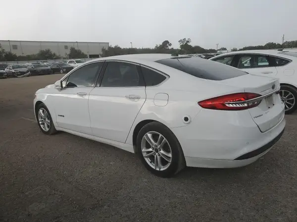 3FA6P0LU3JR129877 2018 FORD FUSION - Image 2