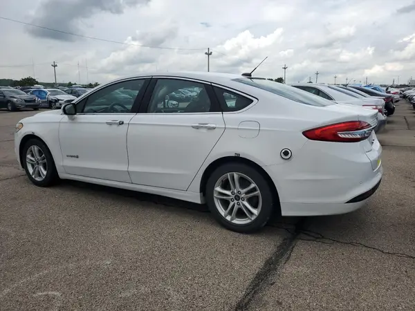 3FA6P0LU3JR129913 2018 FORD FUSION - Image 2