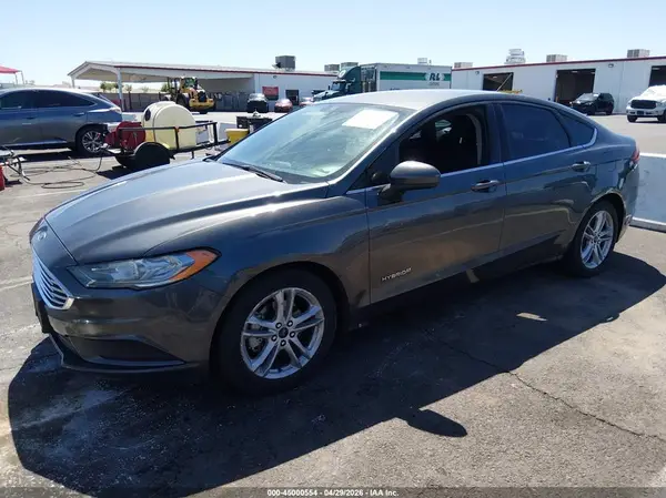 3FA6P0LU3JR139969 2018 FORD FUSION - Image 2