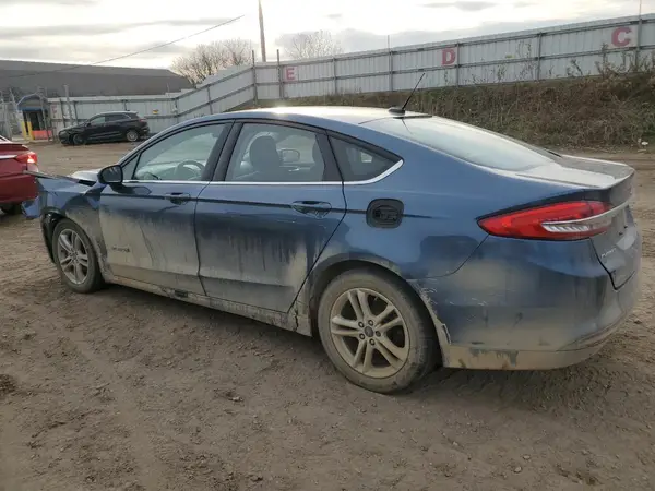 3FA6P0LU3JR153807 2018 FORD FUSION - Image 2
