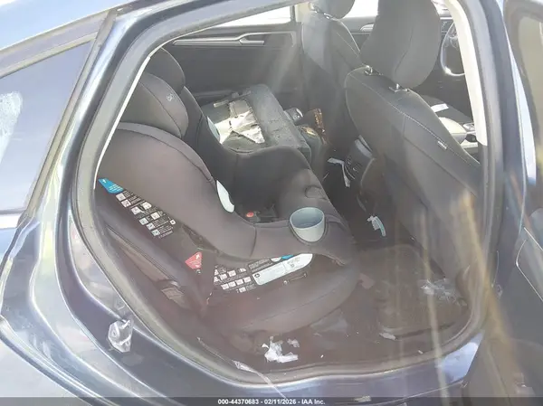 3FA6P0LU3JR158537 2018 FORD FUSION - Image 8