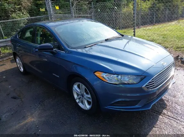 3FA6P0LU3JR168792 2018 FORD FUSION - Image 1