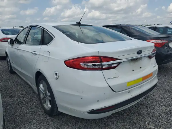 3FA6P0LU3JR171952 2018 FORD FUSION - Image 2