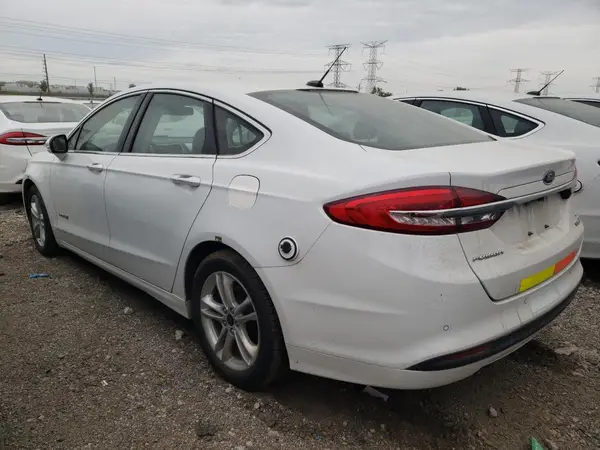 3FA6P0LU3JR172065 2018 FORD FUSION - Image 2