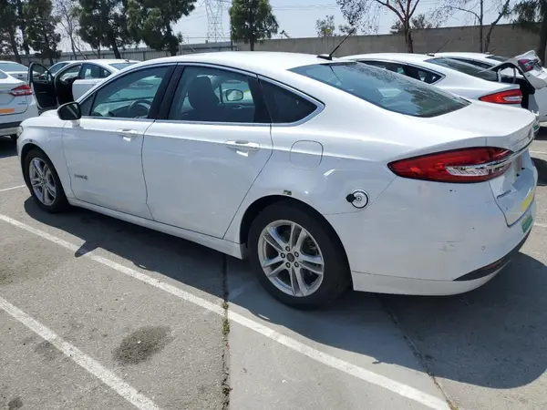 3FA6P0LU3JR172115 2018 FORD FUSION - Image 2