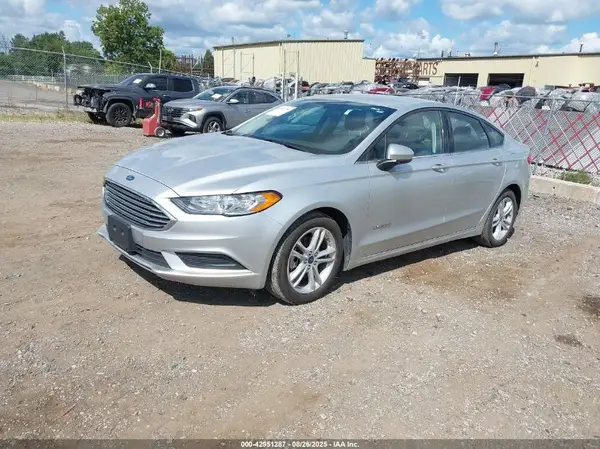 3FA6P0LU3JR172437 2018 FORD FUSION - Image 2