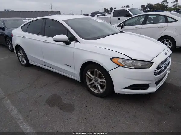 3FA6P0LU3JR173362 2018 FORD FUSION - Image 1