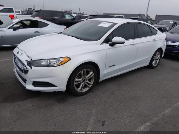 3FA6P0LU3JR173362 2018 FORD FUSION - Image 2