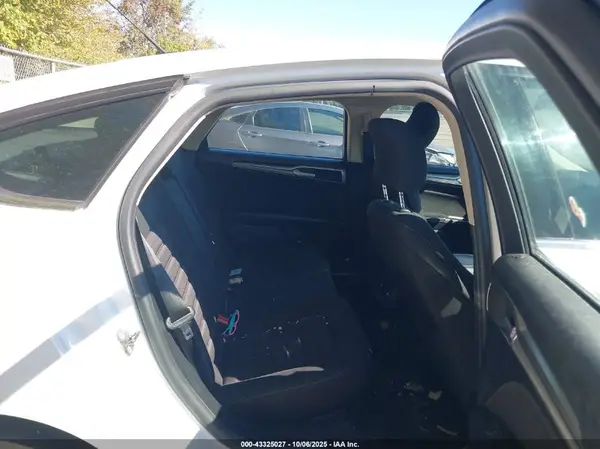 3FA6P0LU3JR188055 2018 FORD FUSION - Image 8