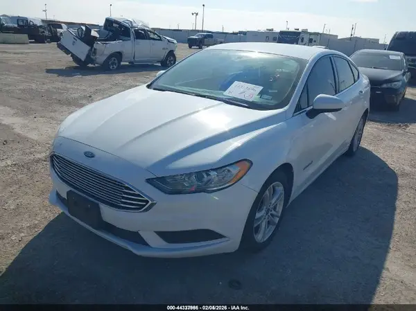 3FA6P0LU3JR188167 2018 FORD FUSION - Image 2