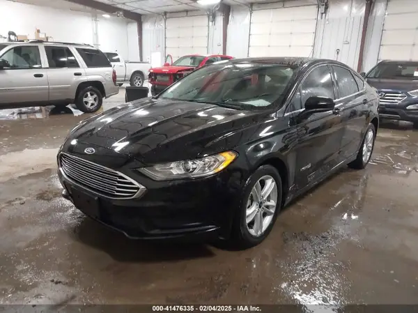 3FA6P0LU3JR203864 2018 FORD FUSION - Image 2