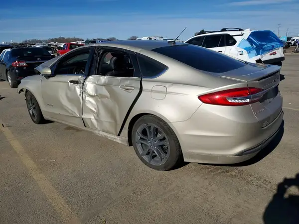 3FA6P0LU3JR205467 2018 FORD FUSION - Image 2