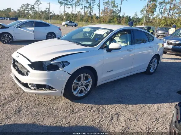 3FA6P0LU3JR210524 2018 FORD FUSION - Image 2