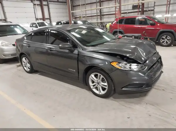 3FA6P0LU3JR213472 2018 FORD FUSION - Image 1