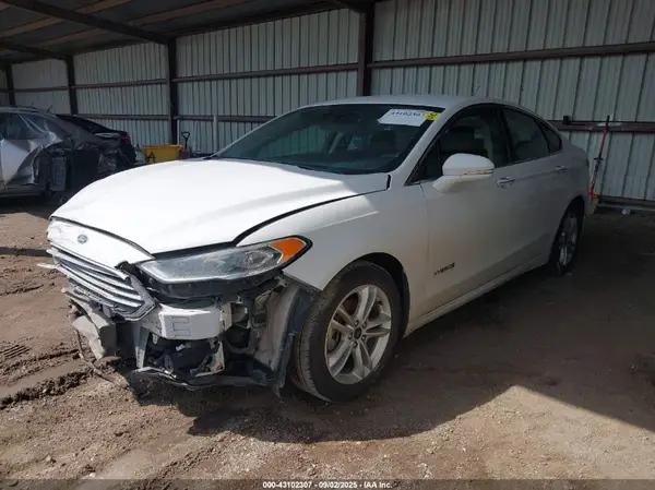 3FA6P0LU3JR221183 2018 FORD FUSION - Image 2