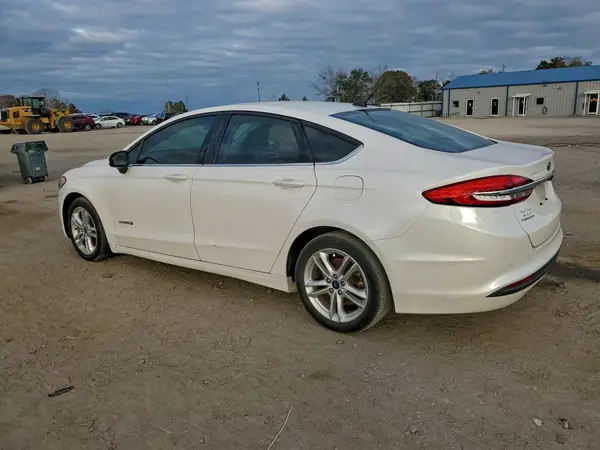 3FA6P0LU3JR228943 2018 FORD FUSION - Image 2