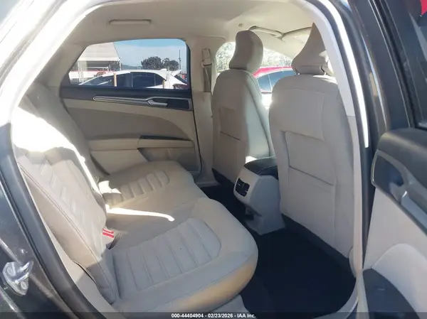 3FA6P0LU3JR235018 2018 FORD FUSION - Image 8