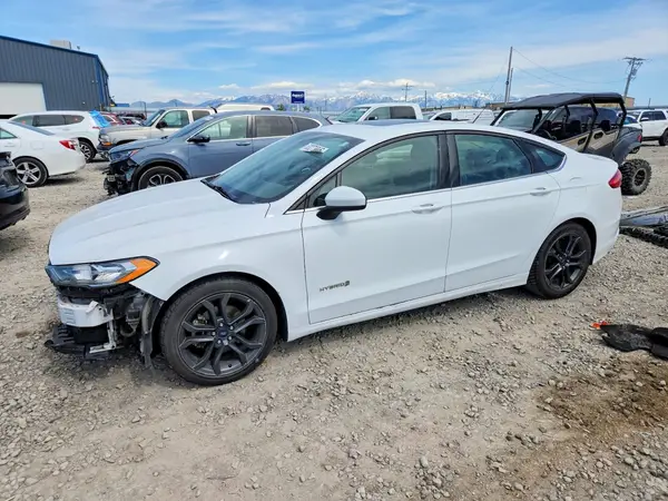 3FA6P0LU3JR241871 2018 FORD FUSION - Image 1